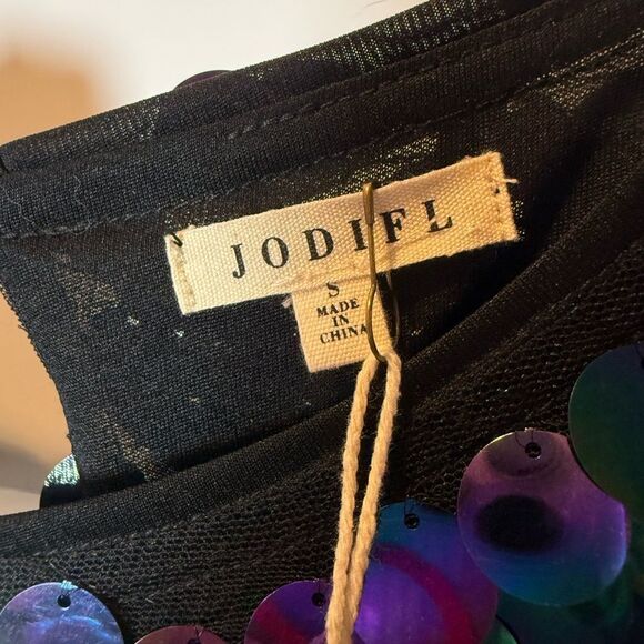 New JODIFL Black and Purple Iridescent Sequin Dress - Picture 4 of 7